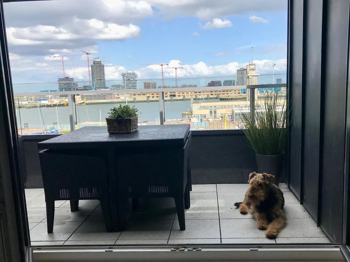 Appartement Cousteau - Terras, Zeezicht, Marina Ostende 0*,  Belgique